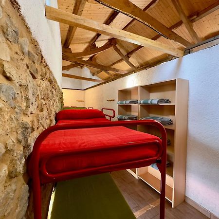 Albergue Valle De Arbas Cubillas de Arbas Eksteriør billede