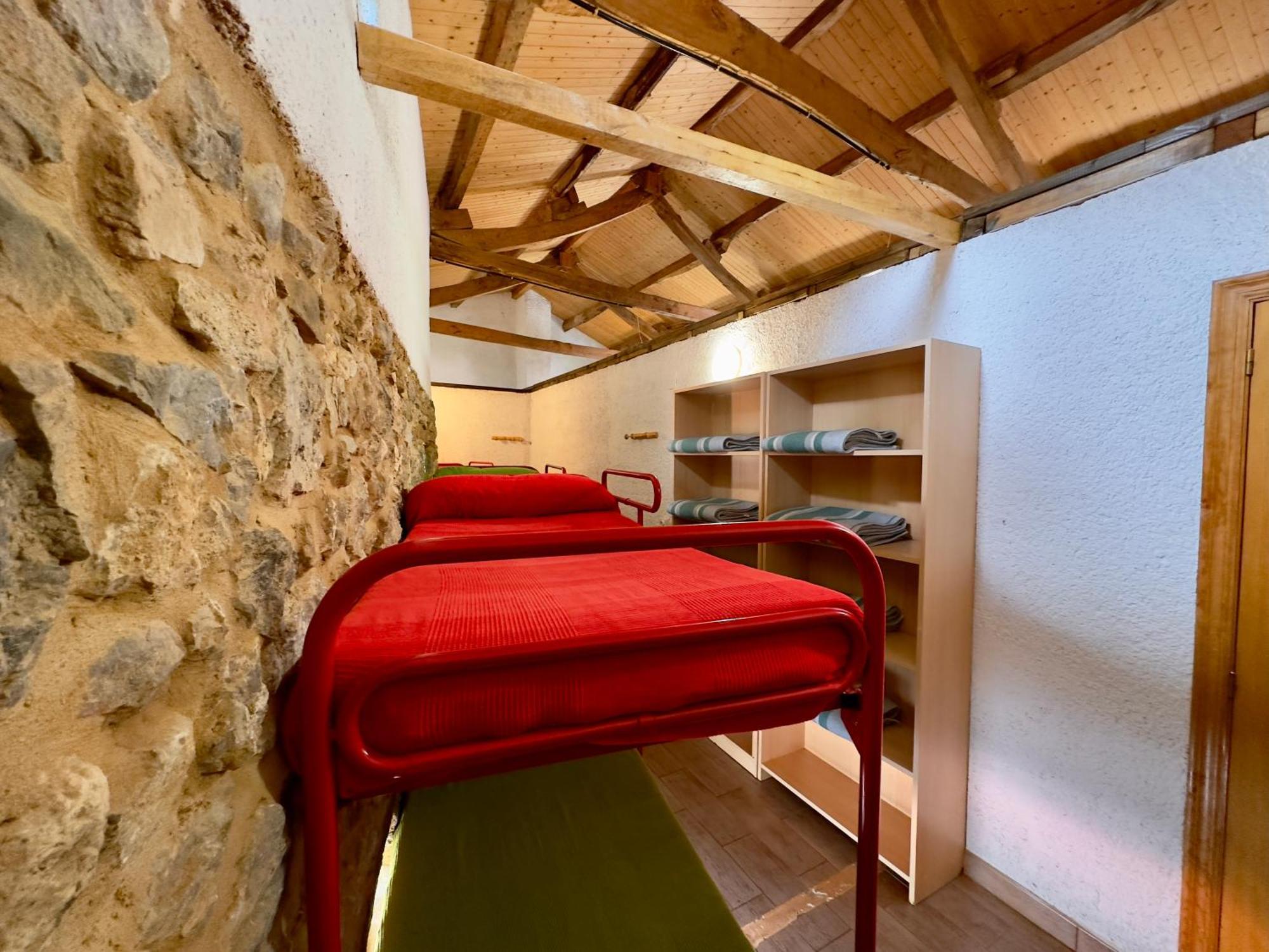 Albergue Valle De Arbas Cubillas de Arbas Eksteriør billede