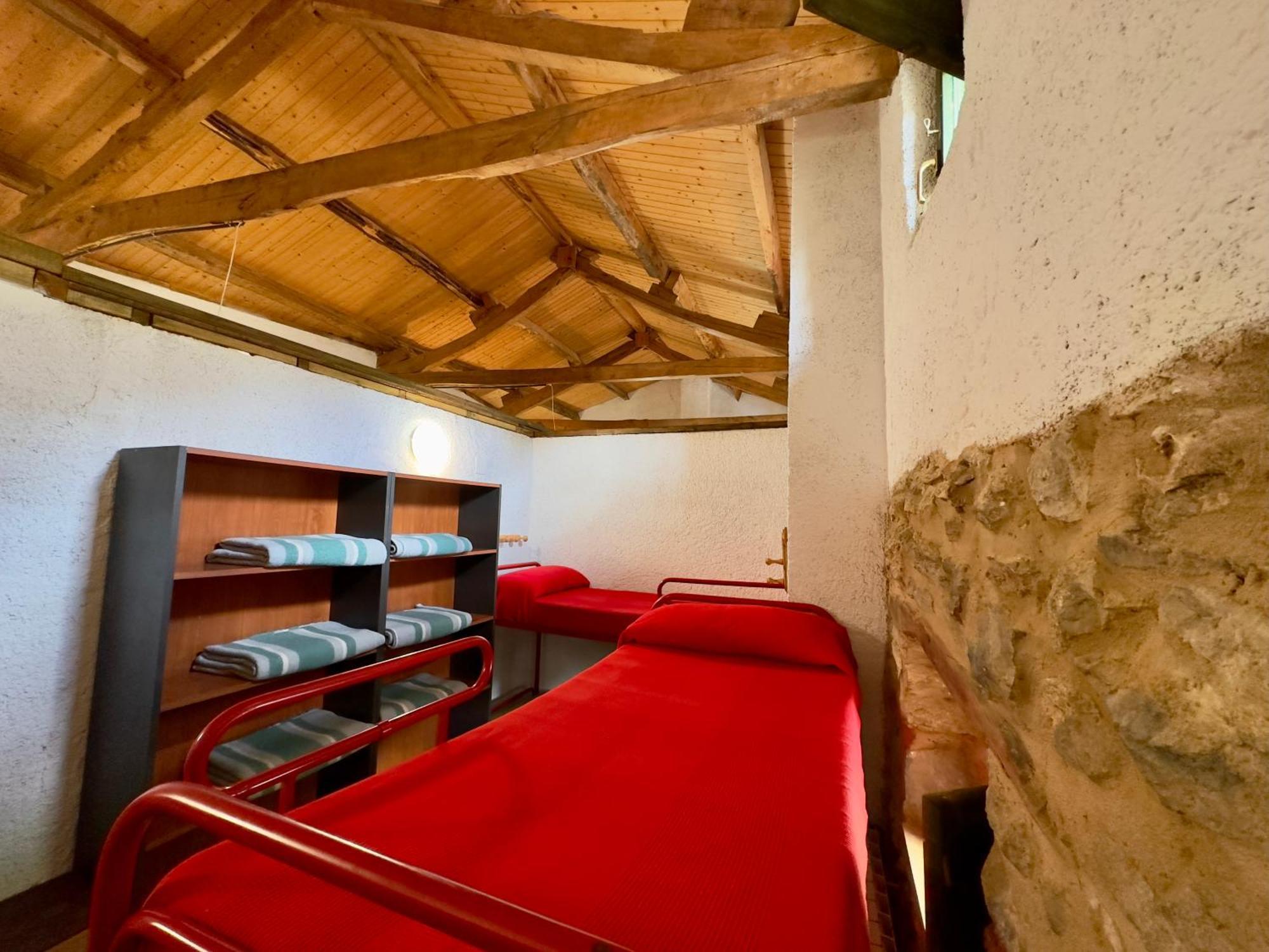 Albergue Valle De Arbas Cubillas de Arbas Eksteriør billede
