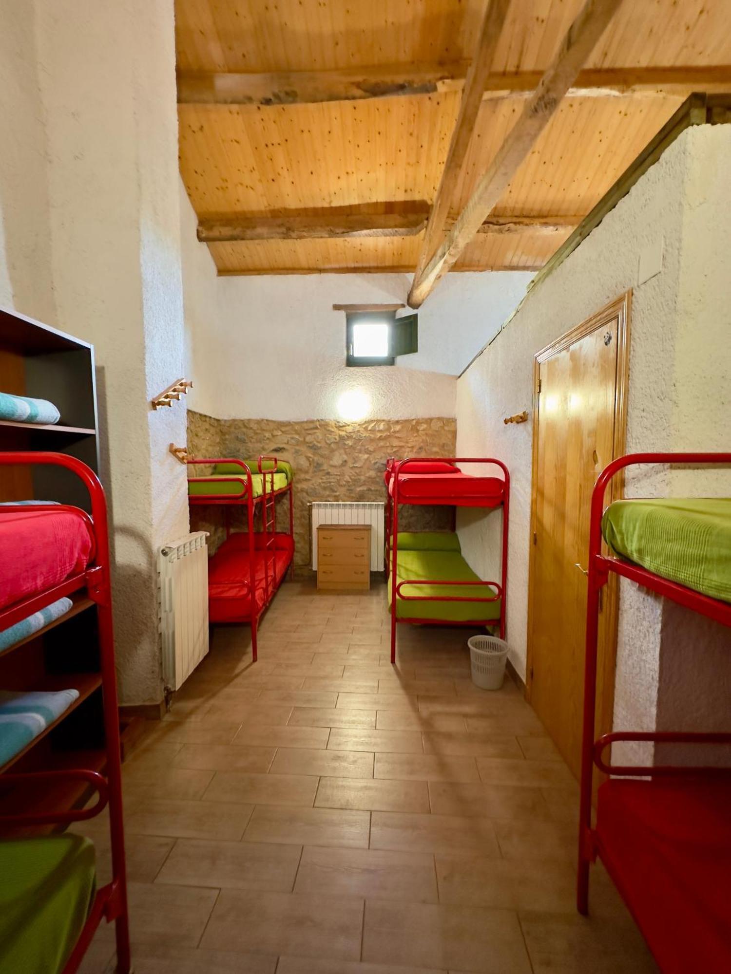 Albergue Valle De Arbas Cubillas de Arbas Eksteriør billede