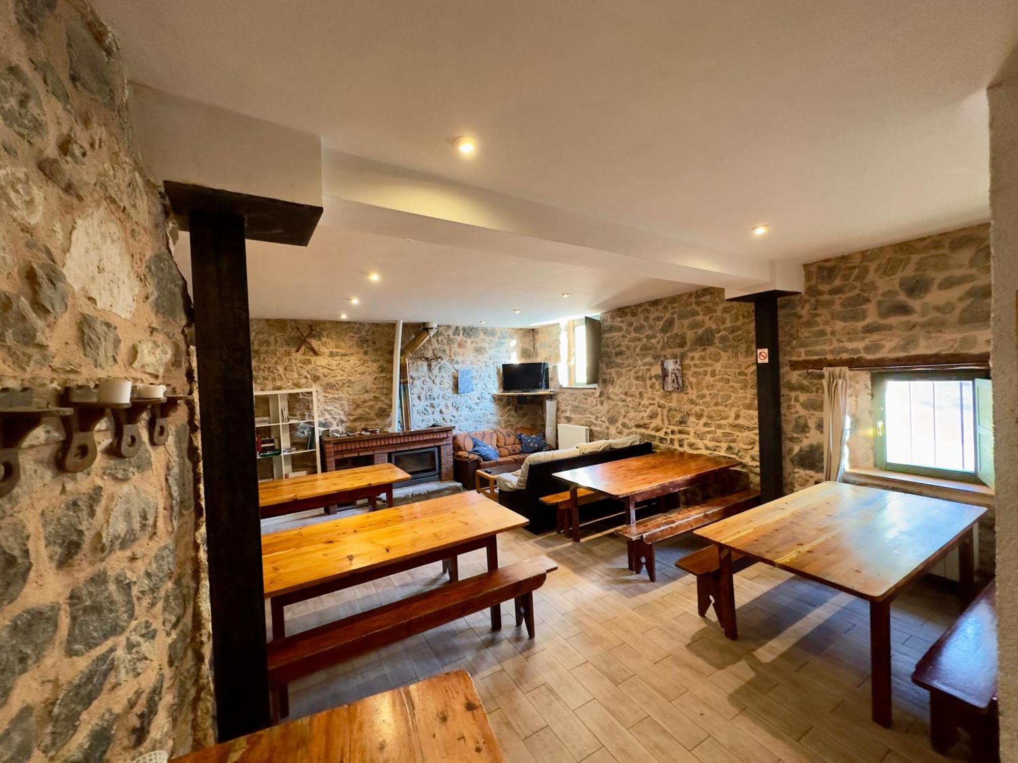 Albergue Valle De Arbas Cubillas de Arbas Eksteriør billede
