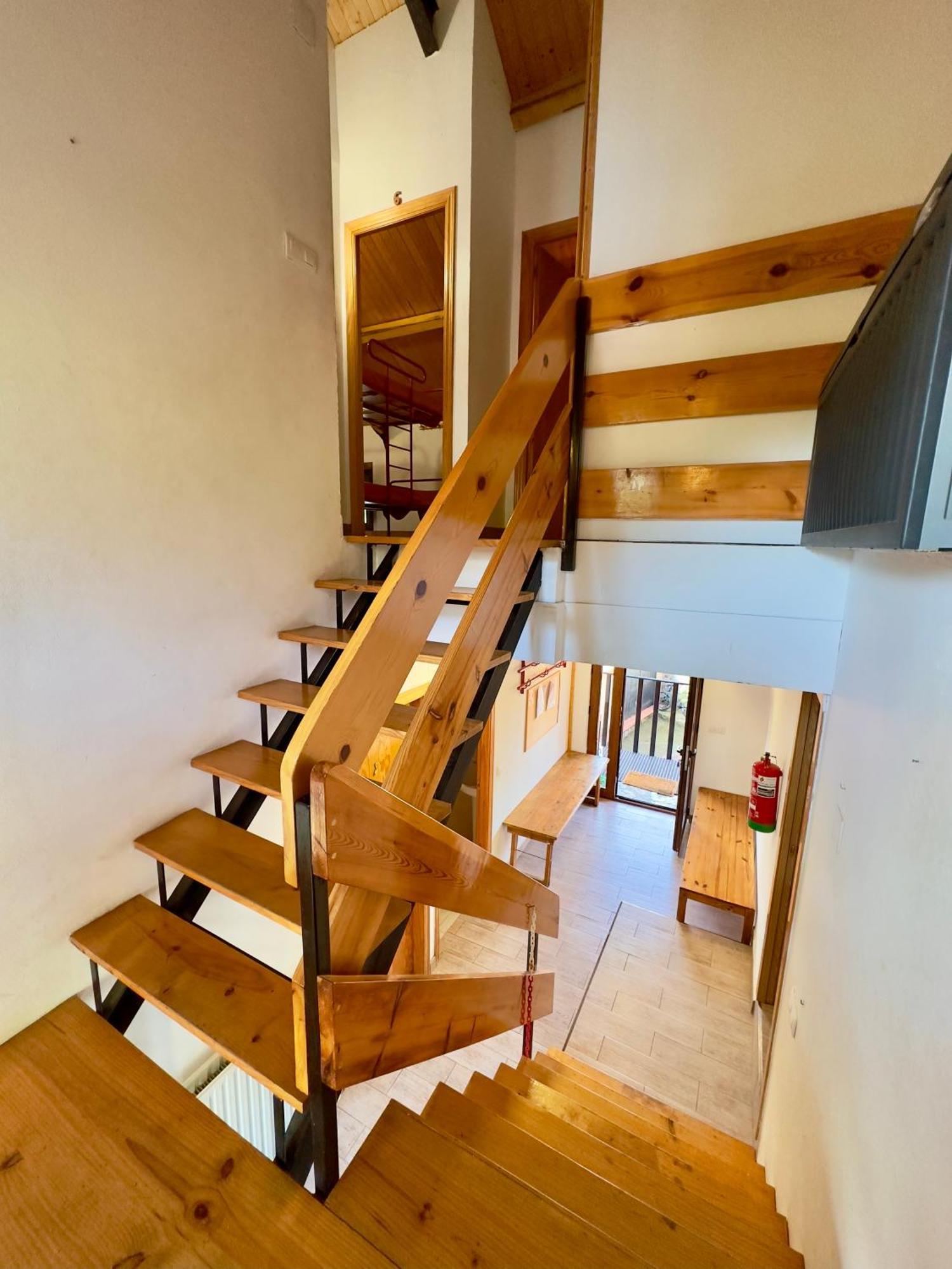 Albergue Valle De Arbas Cubillas de Arbas Eksteriør billede