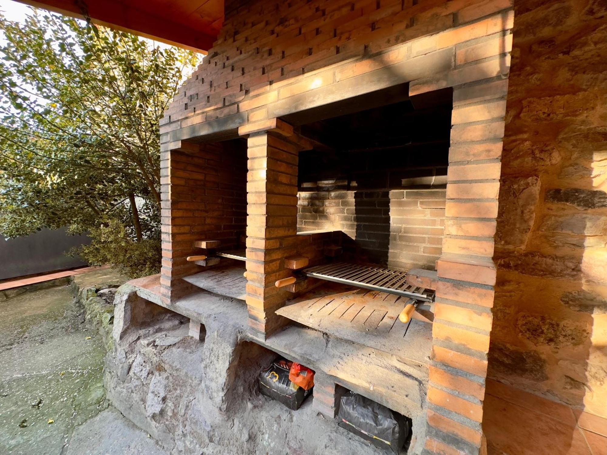 Albergue Valle De Arbas Cubillas de Arbas Eksteriør billede