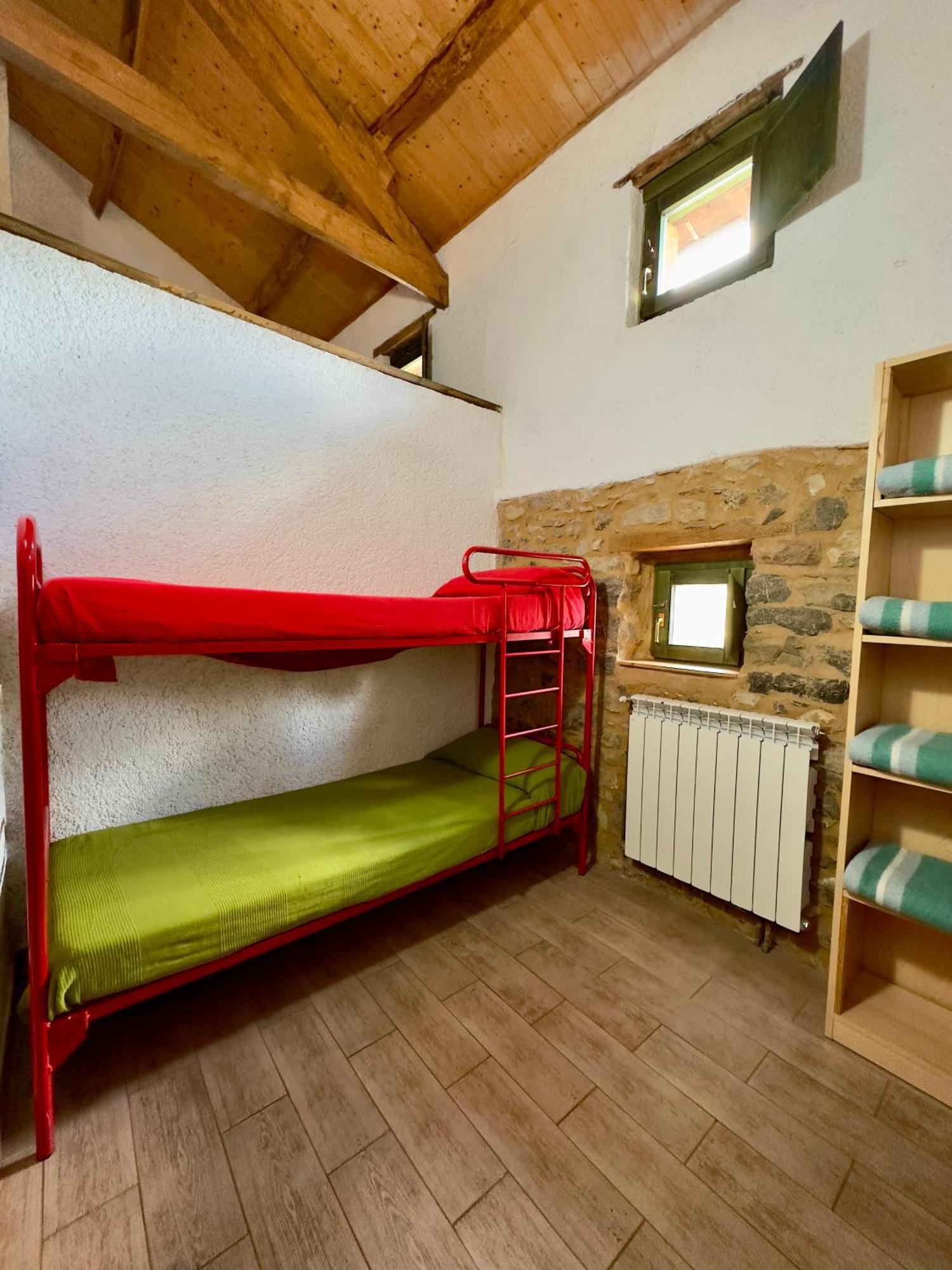 Albergue Valle De Arbas Cubillas de Arbas Eksteriør billede